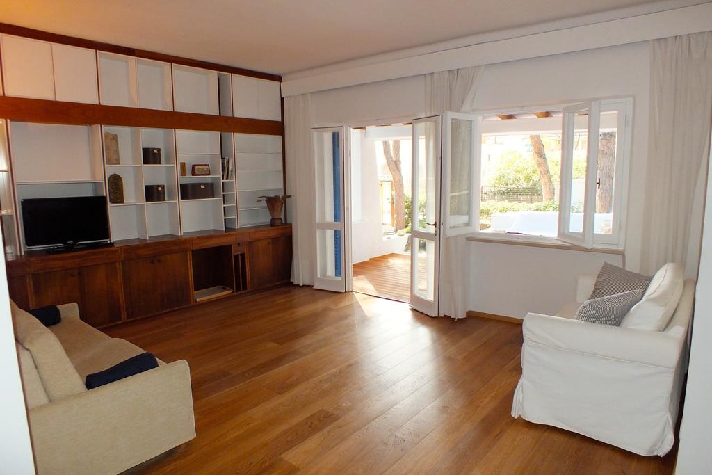 Villa Montecristo Marina di Campo Szoba fotó