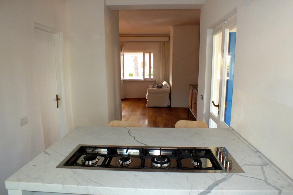 Villa Montecristo Marina di Campo Szoba fotó